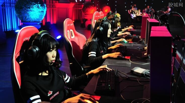 年轻观众 年轻观众